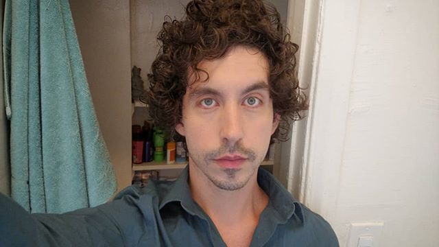 When you're exhausted but gotta make it work. #Auditon time! .
.
.
.
.

#actor #actorlife #adventure #work #bookit #bighair #date #datelook #gay #pale #losangeles #hollywood #california #sunscreen #lotsofsunscreen