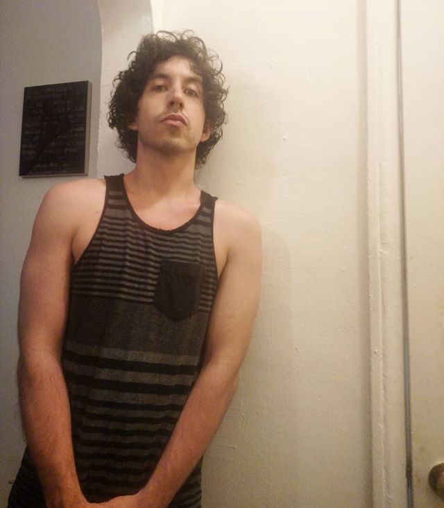 Working on that #Beachbody with no time for the beach :'( #Summertime .
.
.
.
.
.
.
.
#actor #fitness #crazyhair #hair #workout #tanktop #losangeles #hollywood #california #biker #gay #muscle #pale #stillreallypale #cardio #hippy