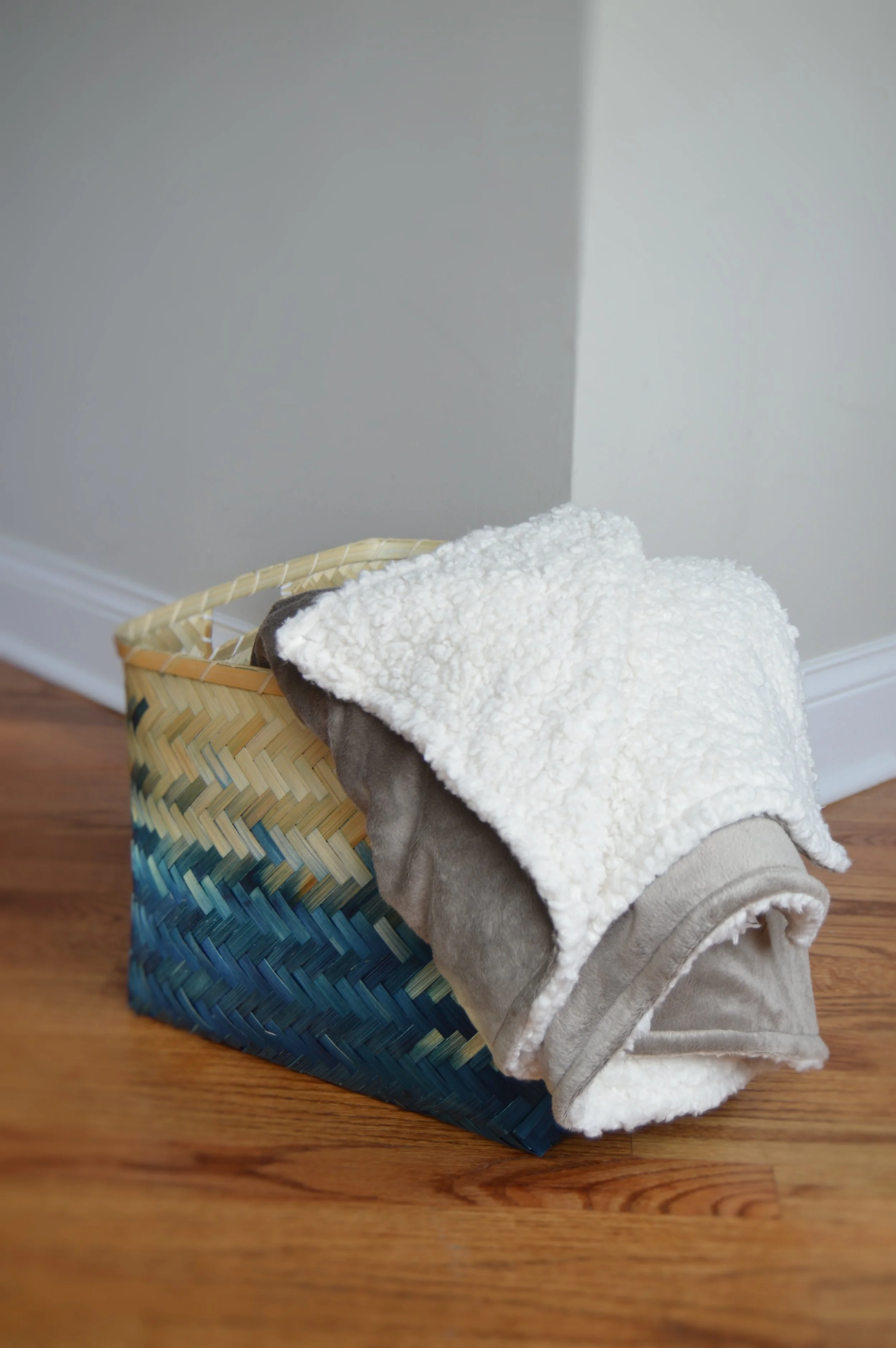 Grey Fleece Throw Blanket.jpg