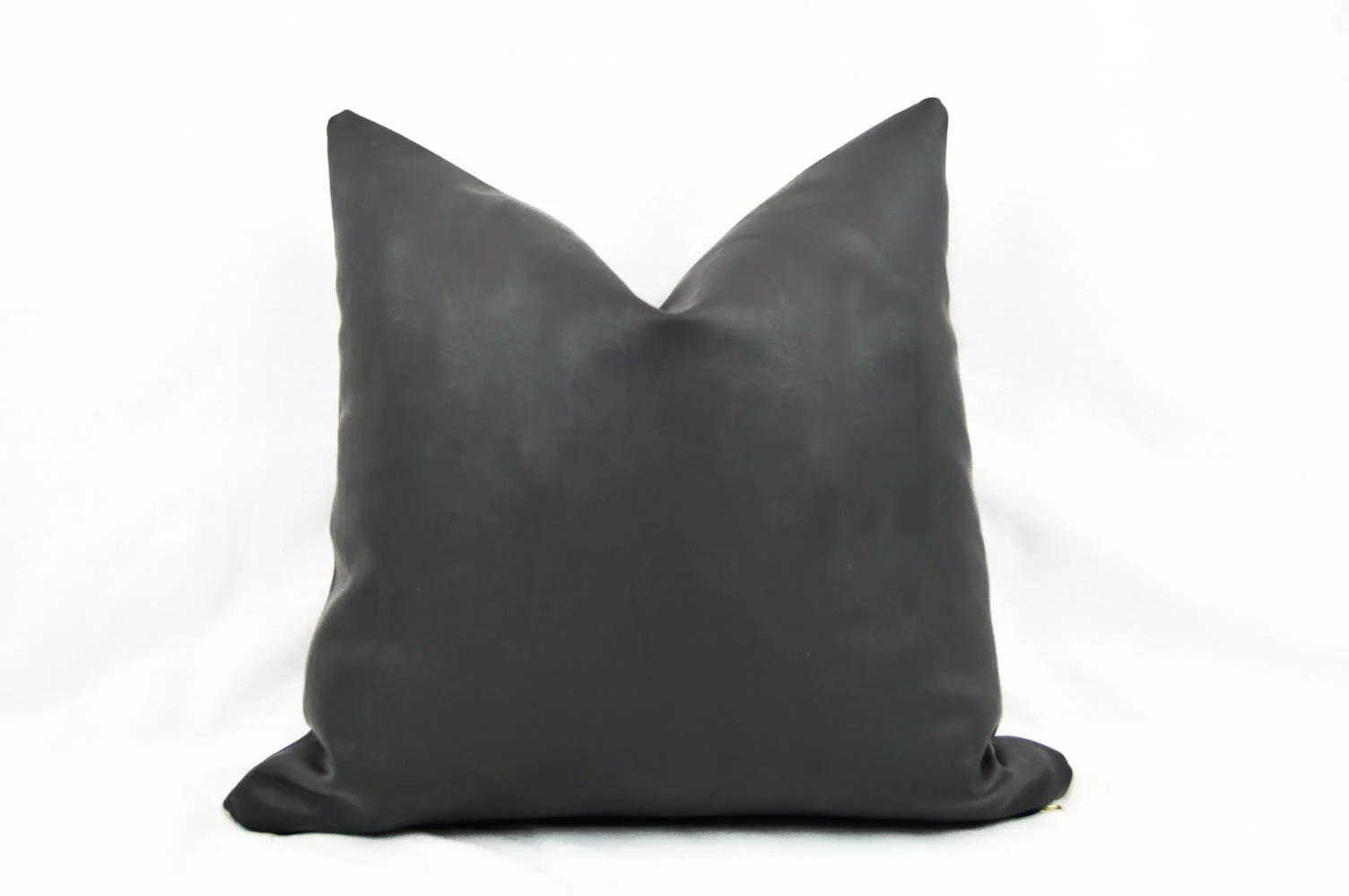 Pillow - Matte Black_.jpg
