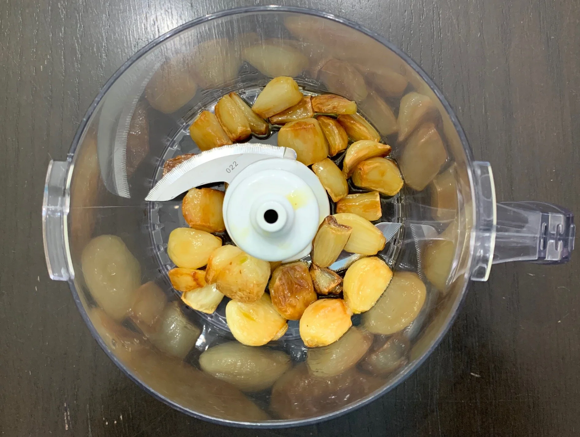 Roasted Garlic Cream Sauce — Forza Pizza