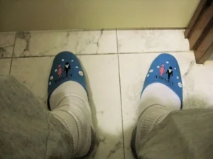 toilet-slippers-are-always-too-small-996.jpg