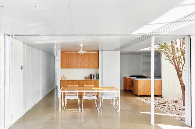 Naranga house image by Toby Scott