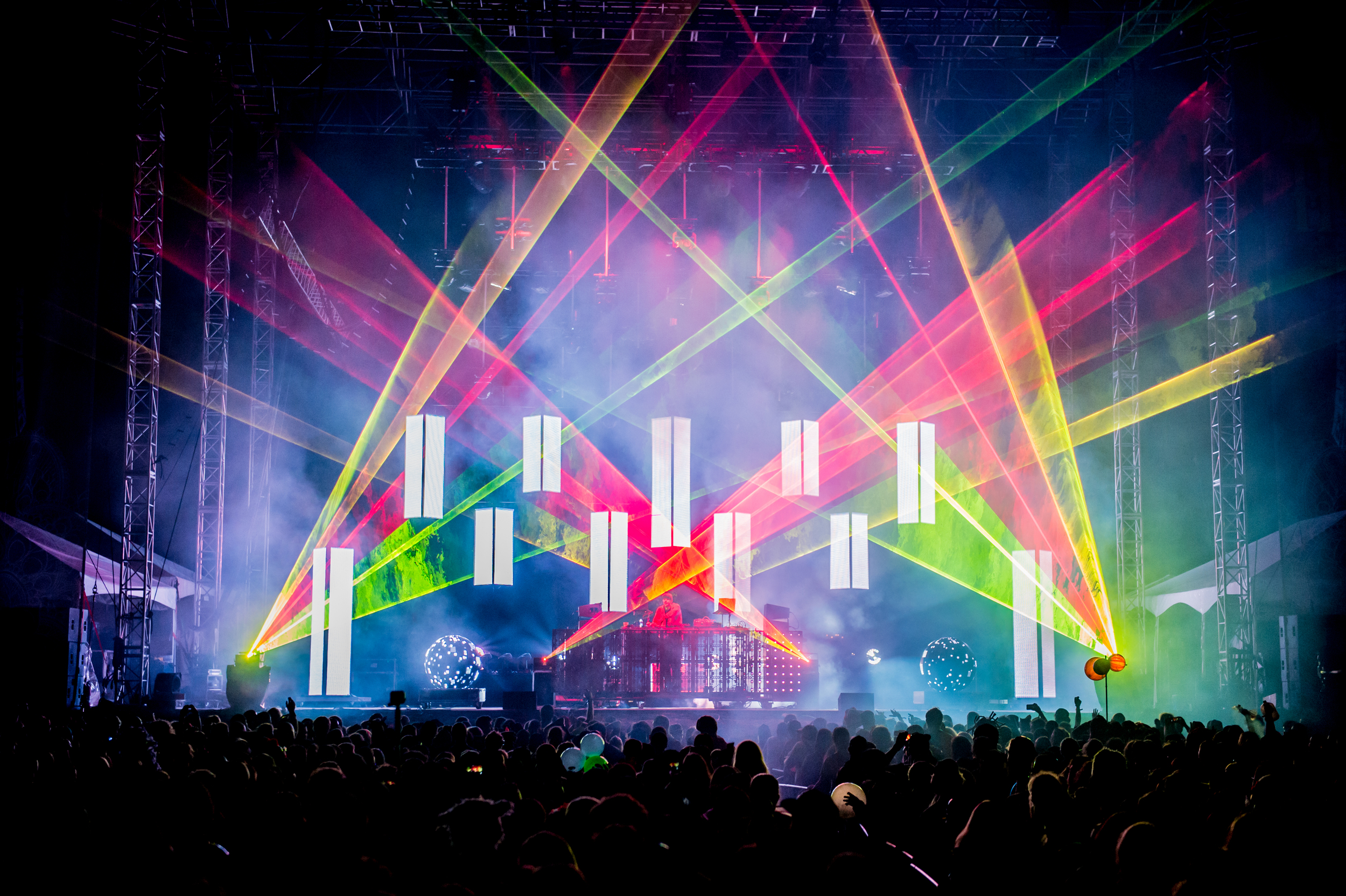 Pretty Lights at Suwannee Hulaween 2015