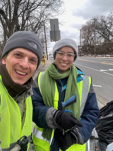 You won't believe everything we found in the #tookanyriver 😱⬇️
.
Via our friends + neighbors, @ttfwatershed - &quot;We just met a hero on social media. @razvan_dominic_ionescu of #OneBeautifulPlanet found out about @bennettcompound cleanups on our F