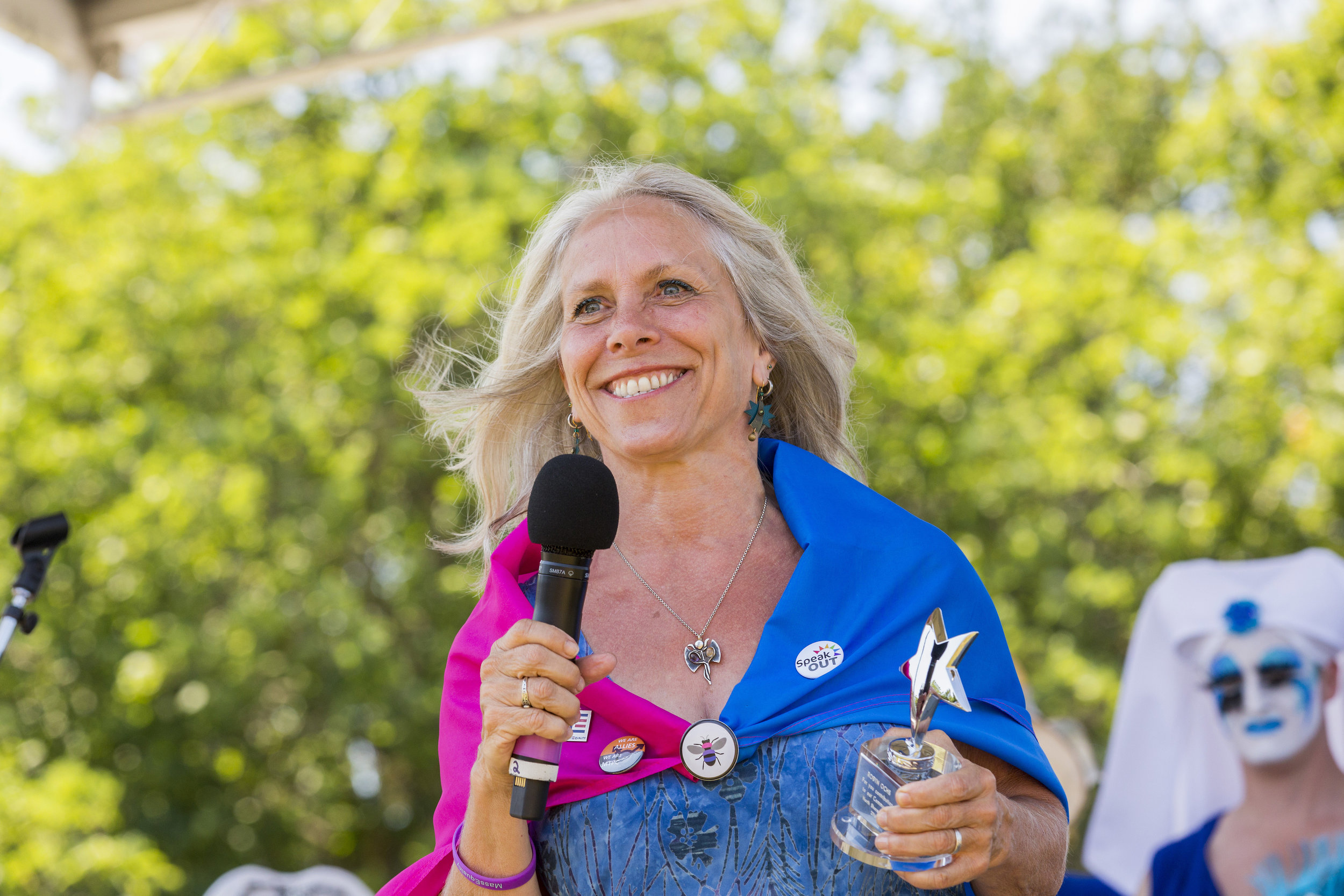 Robyn_NSPride_creditMarilynHumphries.jpg