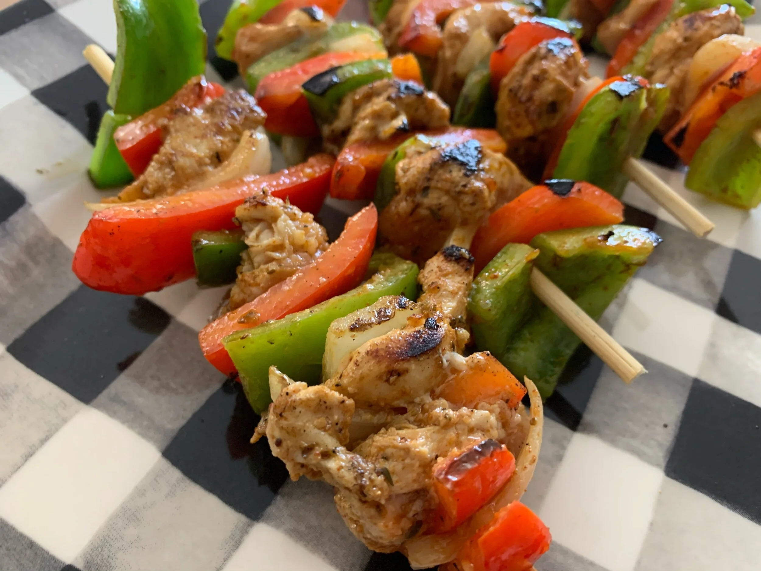 C'est La Cuisine Feature: Cajun Chicken Kabobs