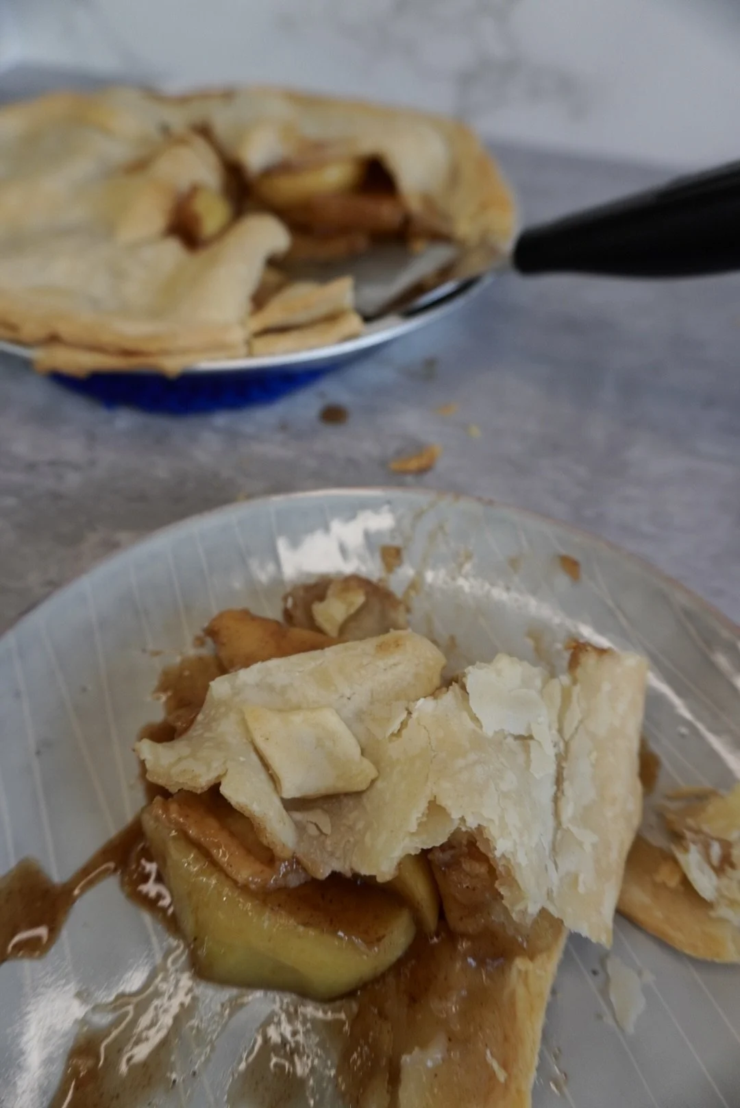 Crumbly Apple Pie