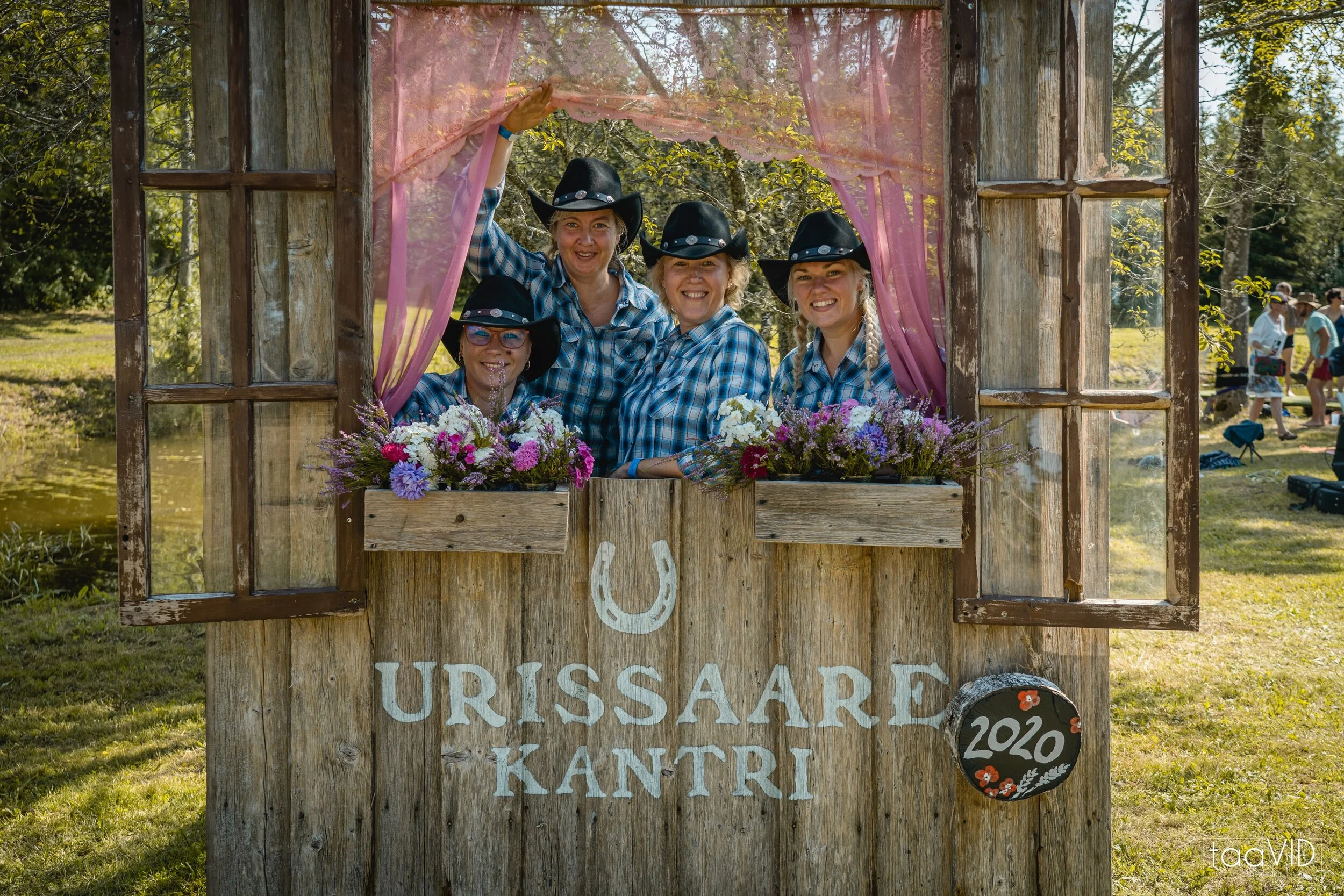 Urissaare Kantri