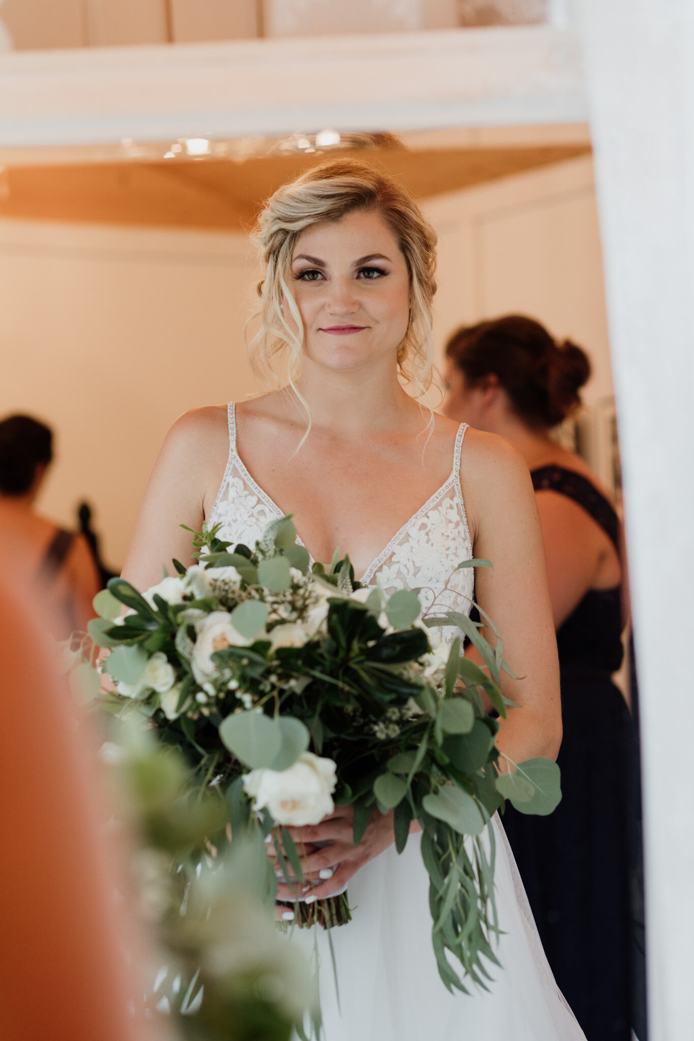 La Lune- Winnipeg-Wedding-50.jpg