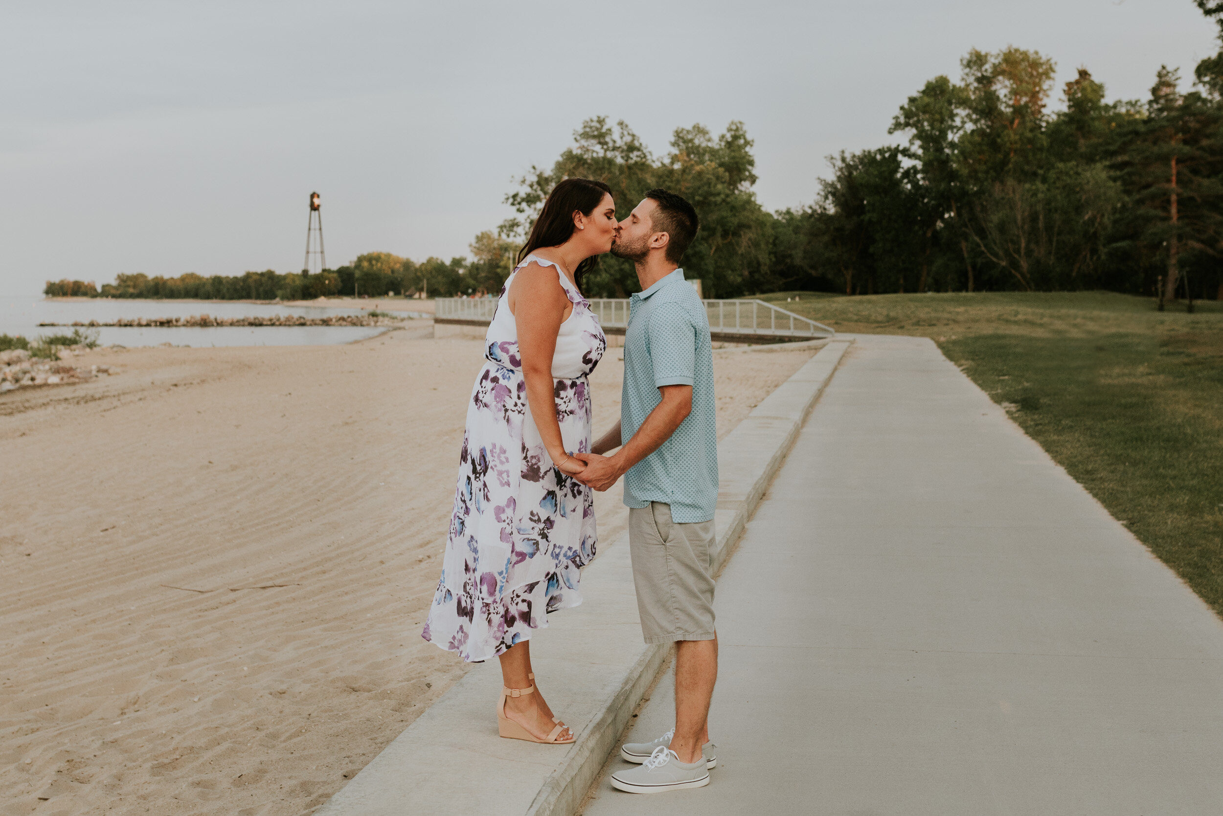 winnipeg-beach-engagement-33.jpg