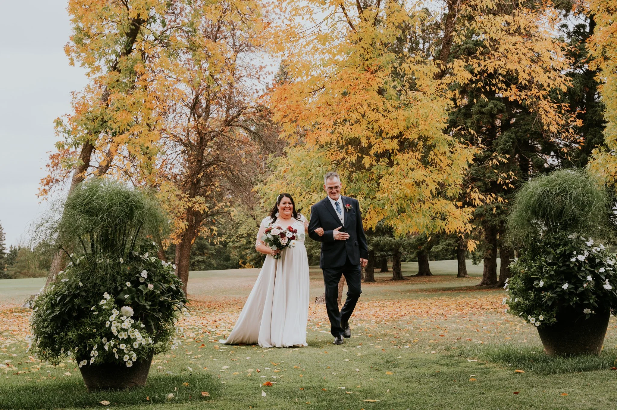 elmhurst-golf-and-country-club-wedding-47.jpg