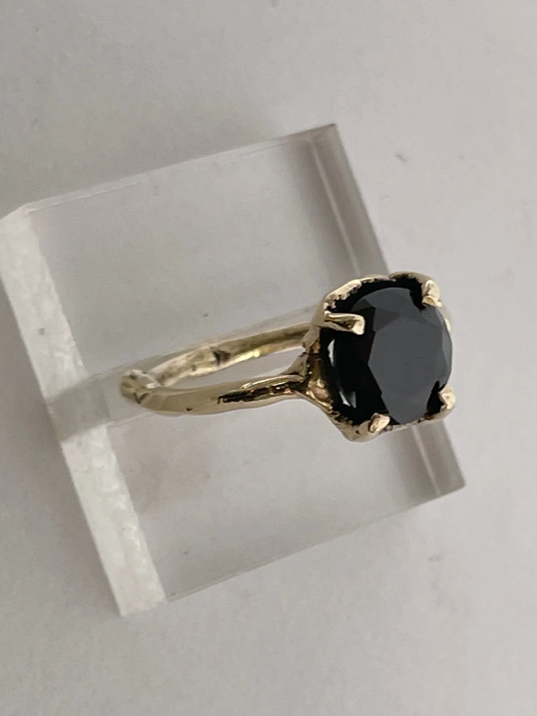 9D06BBCC-474F-425B-AD3F-477CE1418B1F