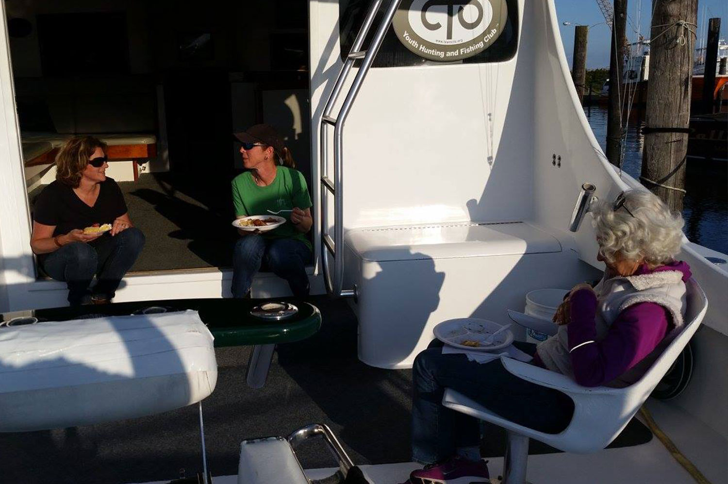 Lunch on the High return Sportfishing boat