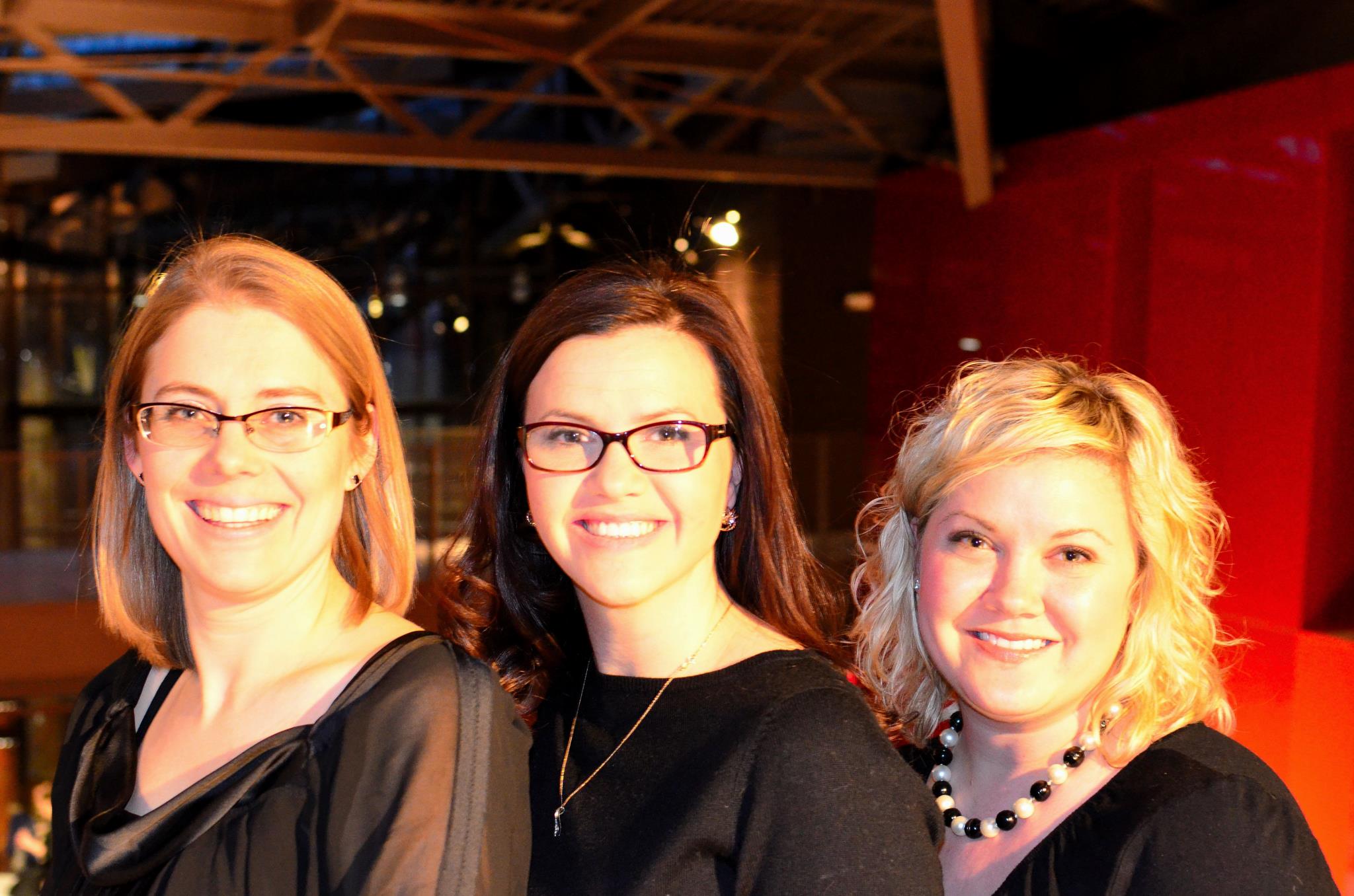  The Redcoat Trio: Rebecca Johnson, Elizabeth Sullivan, and Magie Smith 