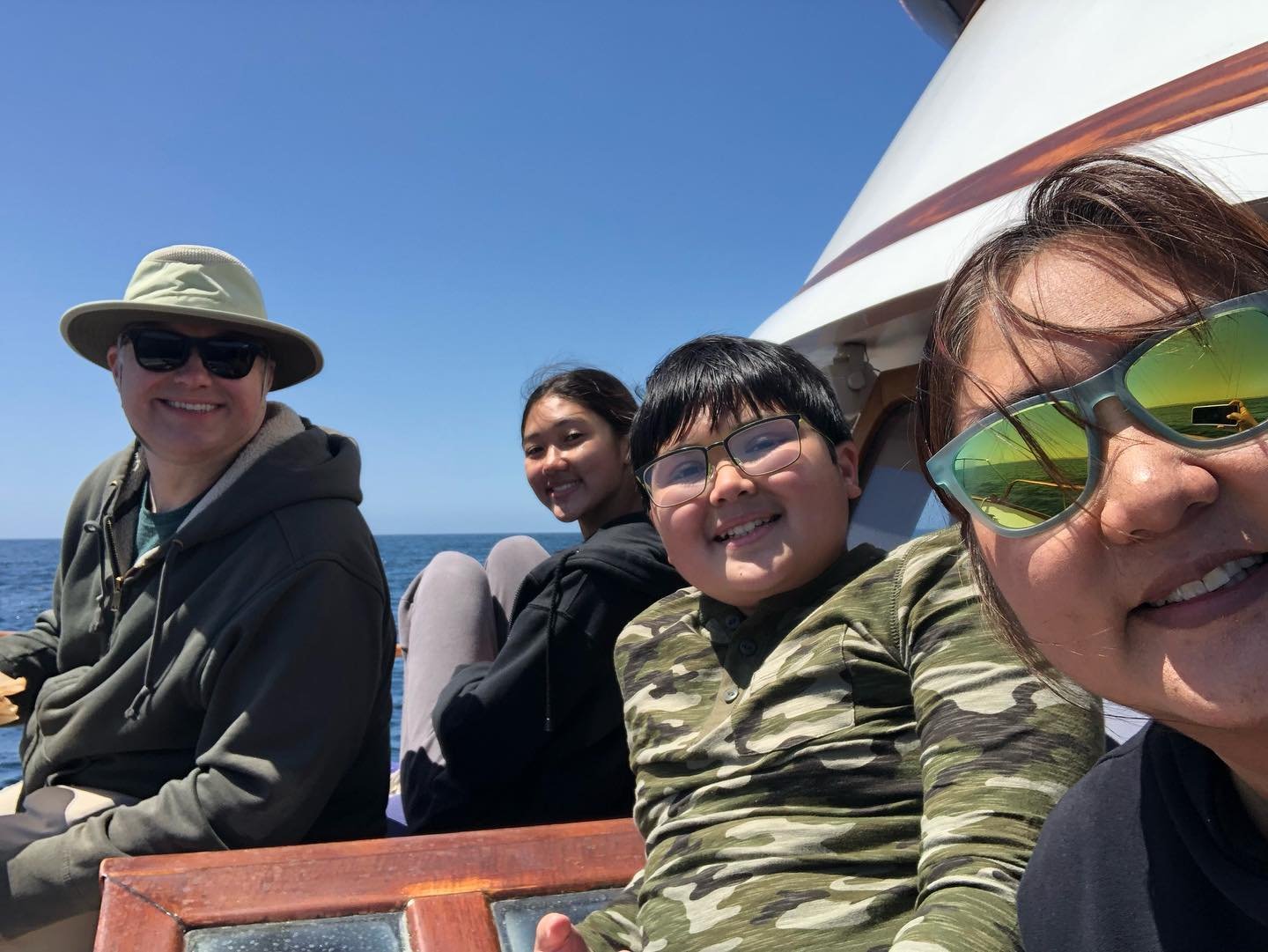 Spring is in the air and there is nothing better than a family adventure together! #mydayinla
#familytime #dolphinwatching