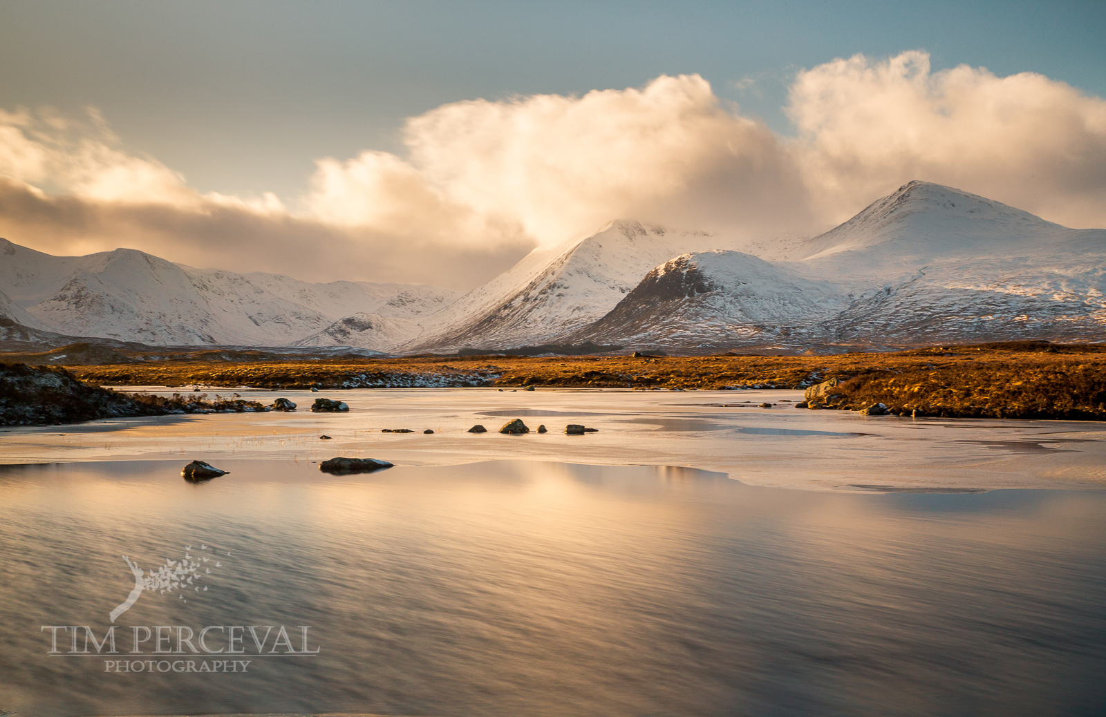  Ice and wind over Loch na h-achlaise, Rannoch Moor 