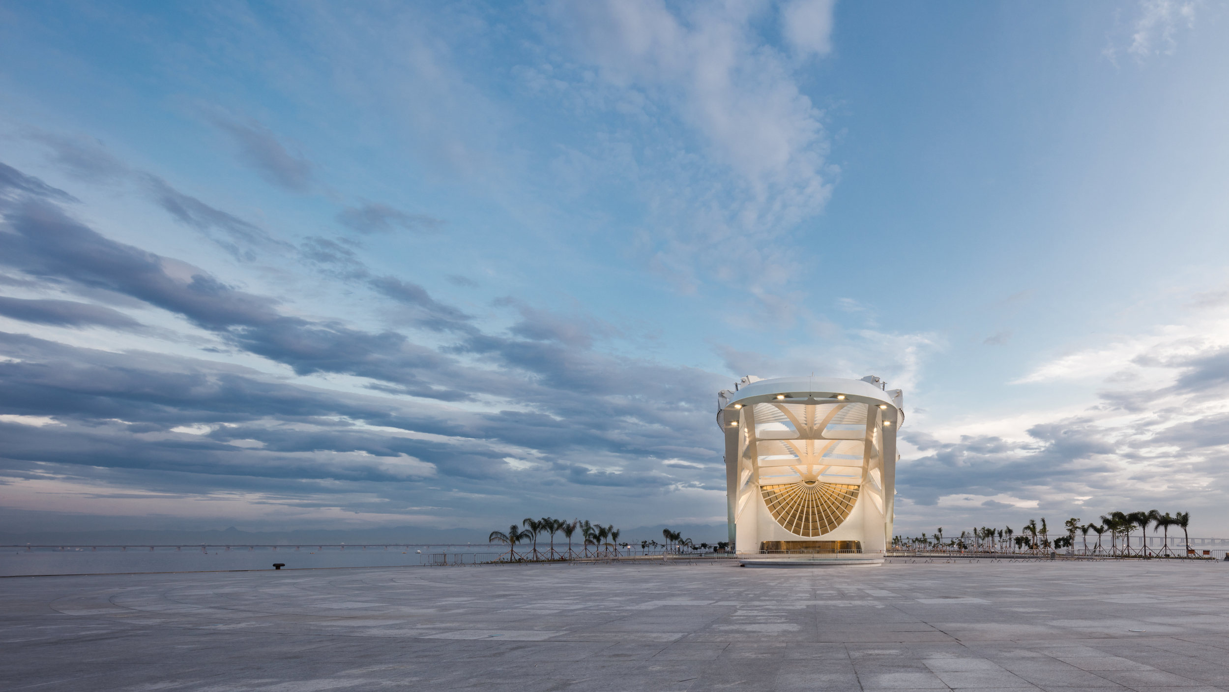  The museum is located in Rio's revitalized port area. 