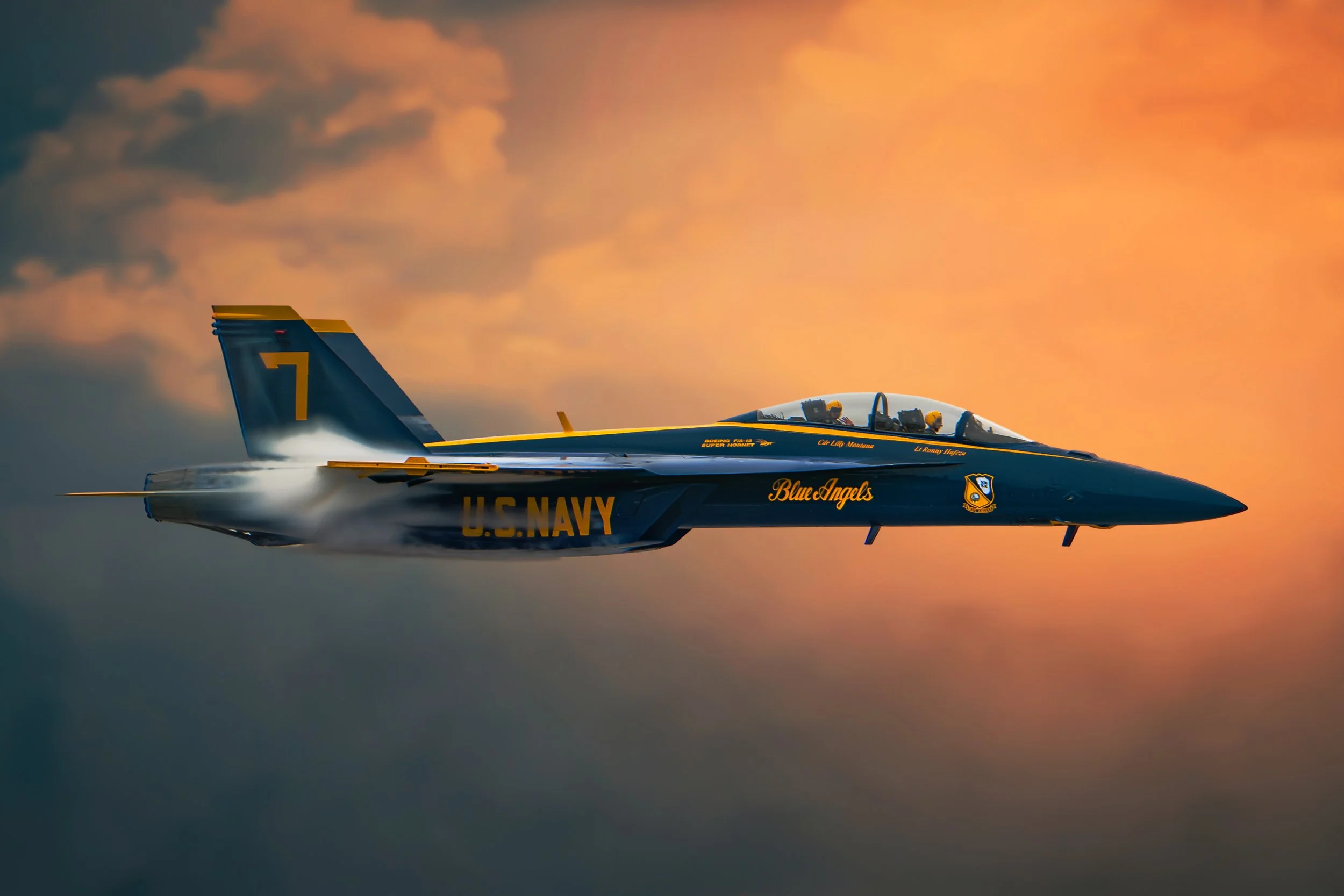 Blue Angels 700-1 Cinematic.jpg