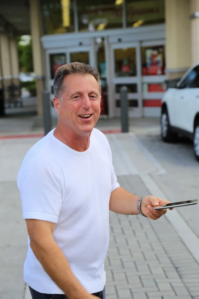 Frank captions an Instagram video to let followers know where he'll be selling his flags.