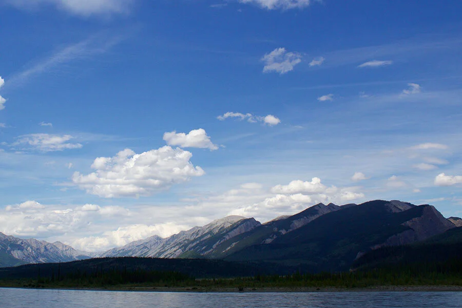 nahanni deadmen valley.jpg