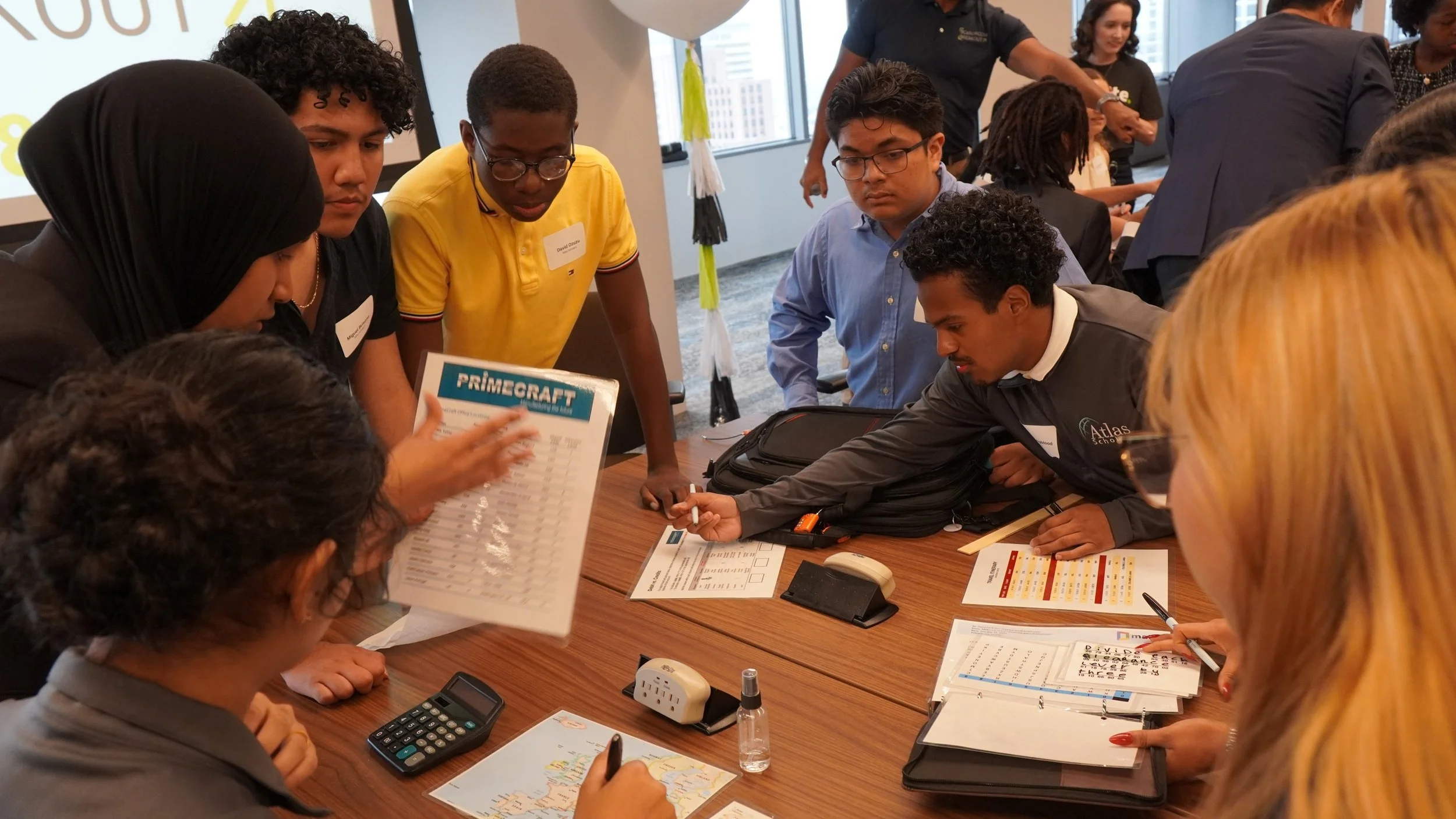 Friday we kicked off our Summer Institute as the Y1 Scholars got their first professional experience with @deloitte for their Impact Day! 

From exposure to a wide range of professionals to an unforgettable experience with @boardroombreakout, the Y1s