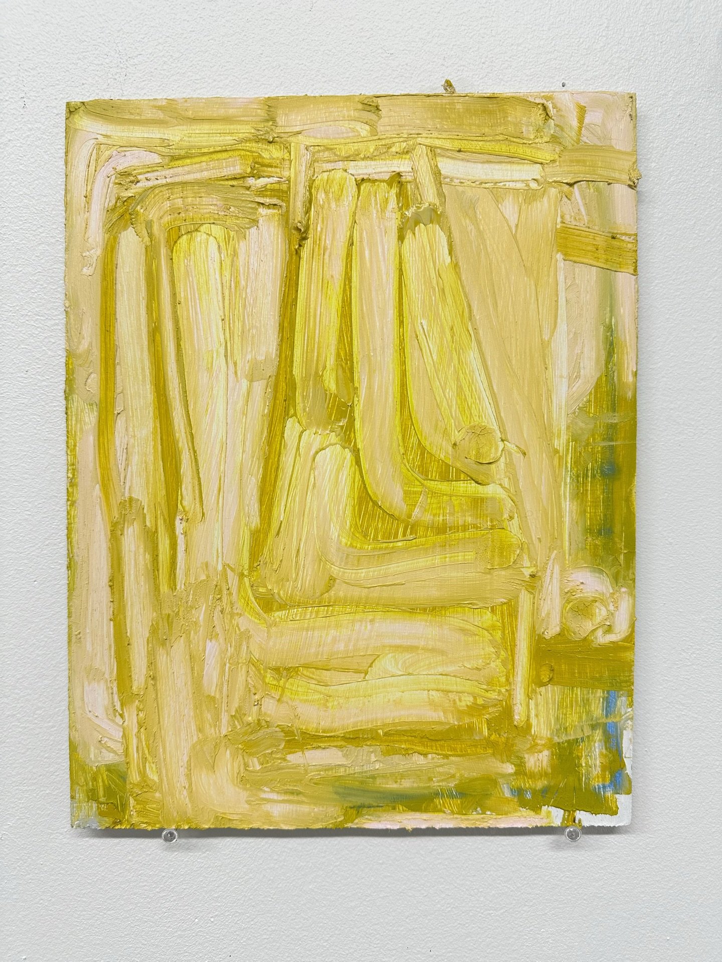 This is a sweet little piece 😌 I love the energy, shape and persistence of those marks. It&rsquo;s like they&rsquo;re all trying to find a place at the table. The subtle blue peeking from underneath is surprising. I also like the golden yellow and p