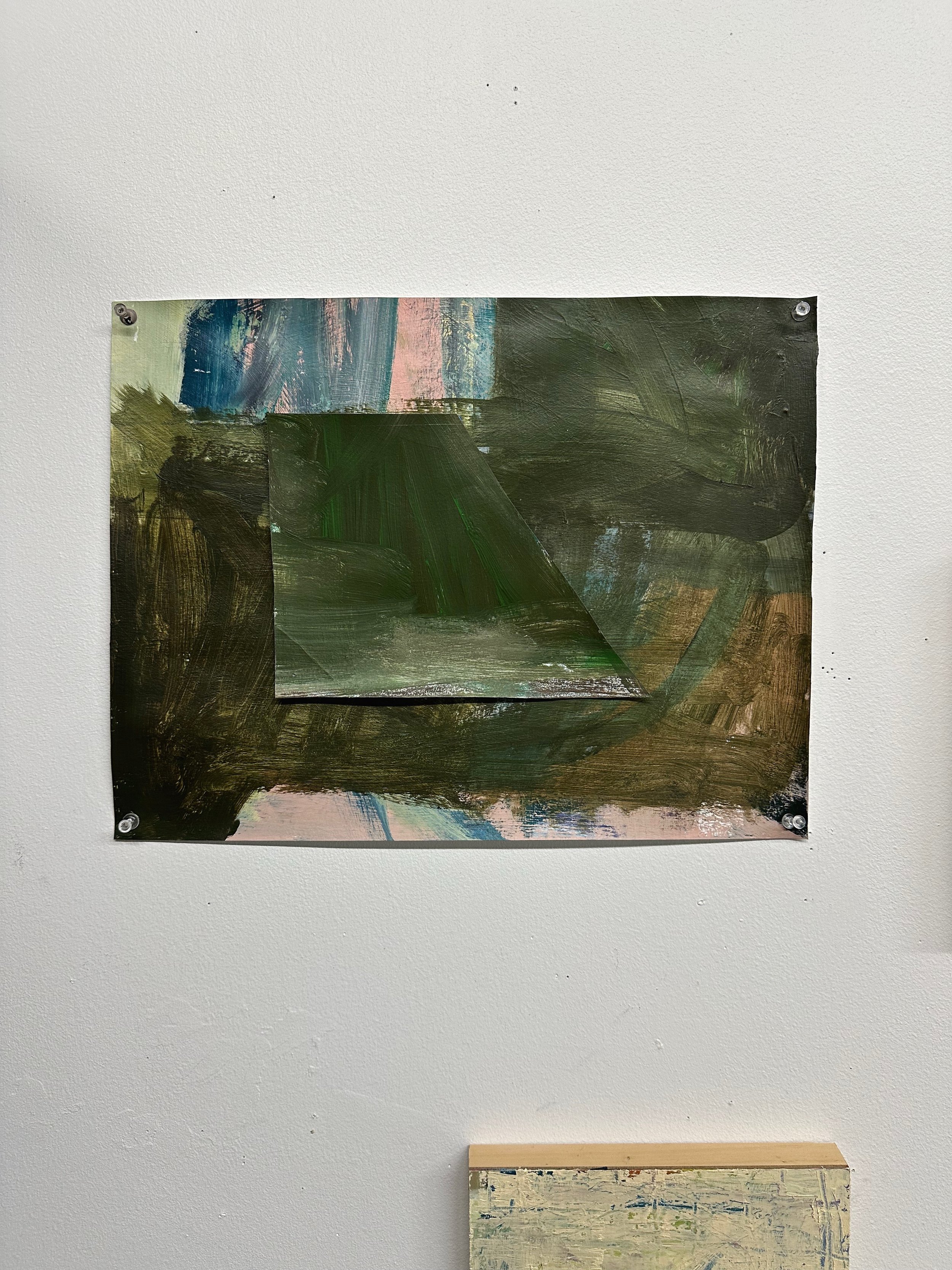 Someone lovingly referred to this color as pond scum green and somehow this ugly shade made for quite a gorgeous painting. The two tone collage layering of that green is just my natural inclination to lean into those unusual color choices ☺️

#abstra