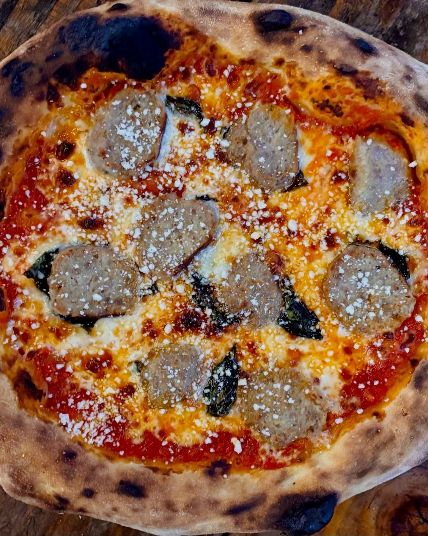 🏈 Super Bowl Sunday is almost here! Whether you&rsquo;re watching at the pub or at home, our Big Baller is the perfect Super Bowl Party pie, featuring beef, pork, and ricotta meatballs, spicy marinara, mozzarella, provolone, basil and pecorino. We&r