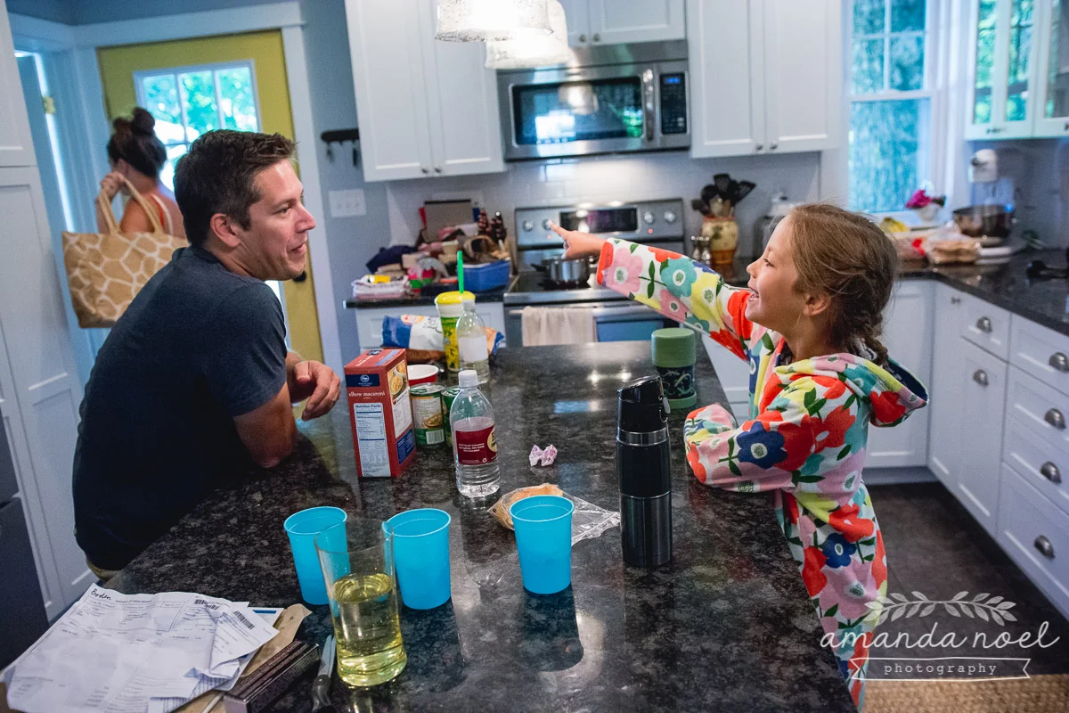 Ohio Documentary Family Photographer | Amanda Noel Photography | day in the life of family of six 3 brothers 1 sister