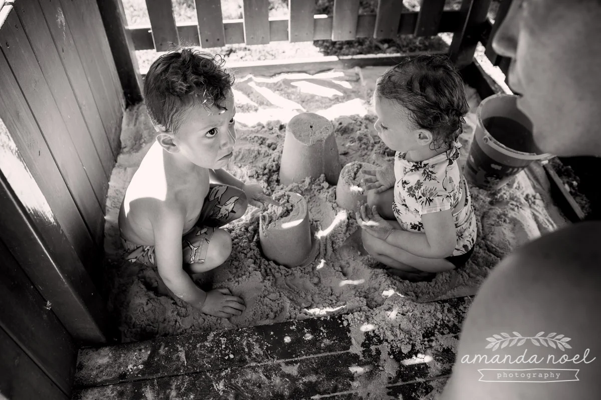 Ohio Documentary Family Photographer | Amanda Noel Photography | day in the life | in home session with toddler brother and sister