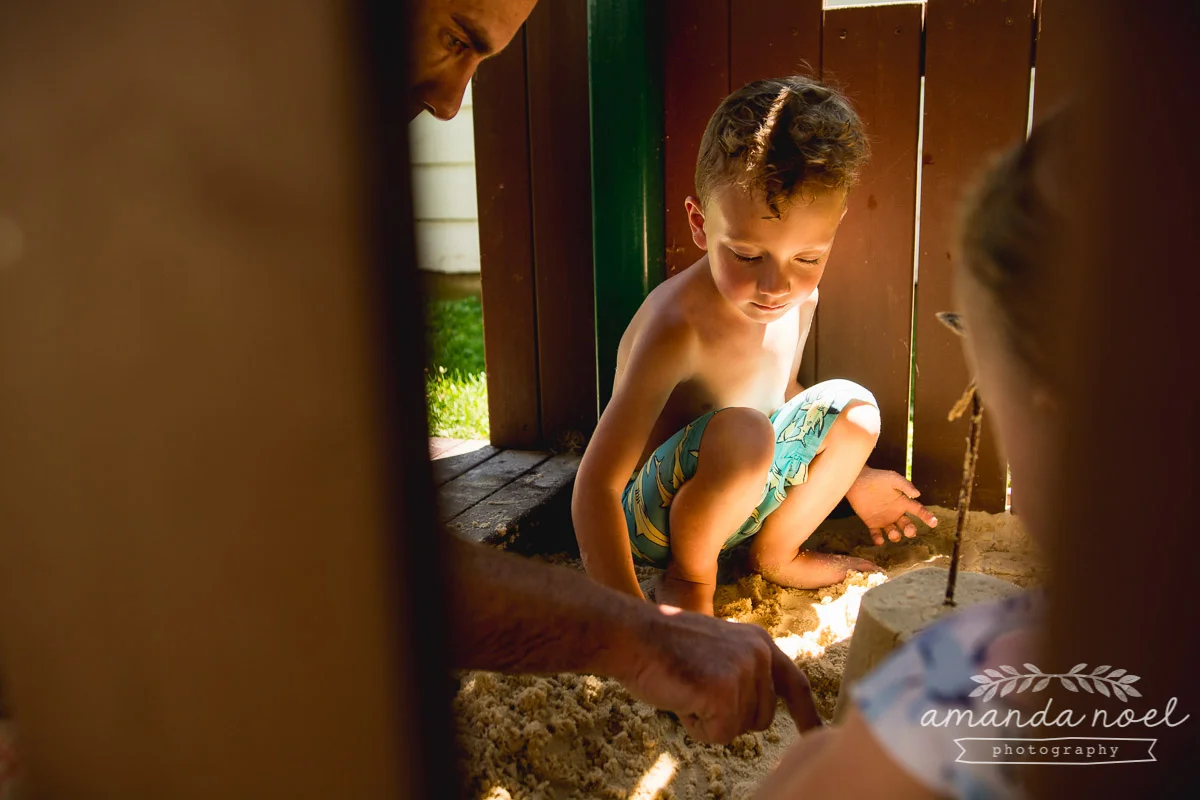 Ohio Documentary Family Photographer | Amanda Noel Photography | day in the life | in home session with toddler brother and sister