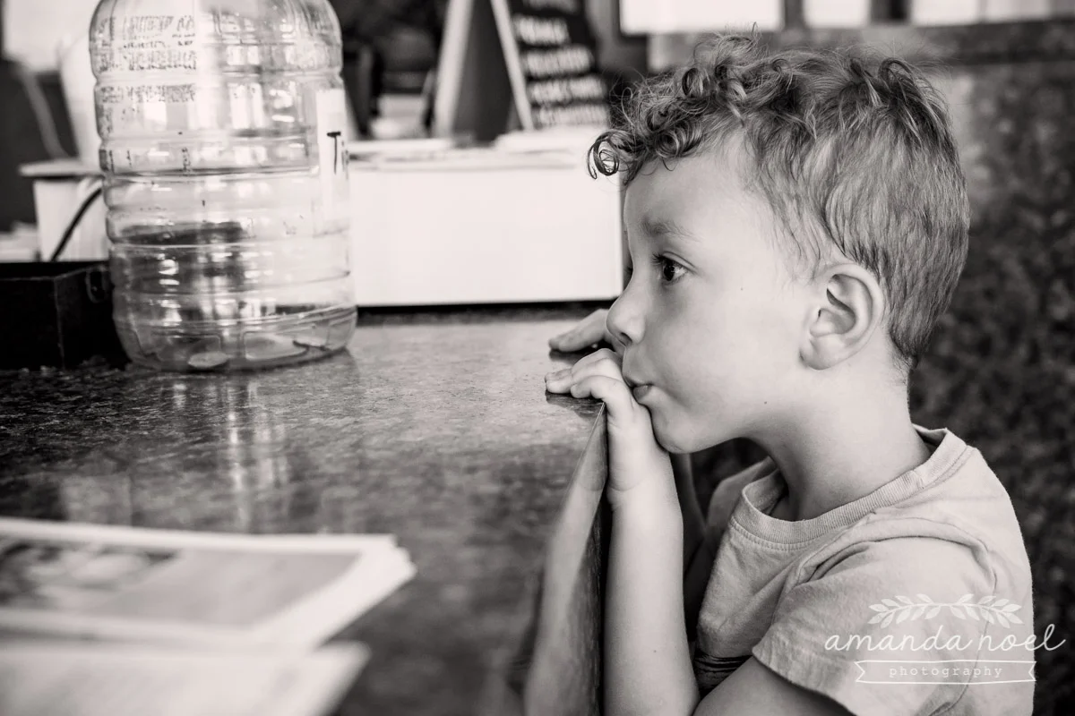 Ohio Documentary Family Photographer | Amanda Noel Photography | day in the life | in home session with toddler brother and sister