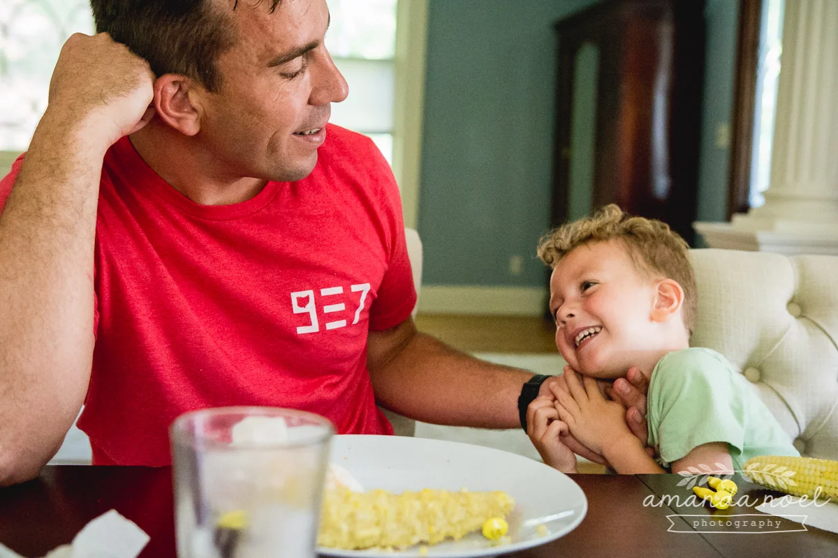 Ohio Documentary Family Photographer | Amanda Noel Photography | day in the life | in home session with toddler brother and sister