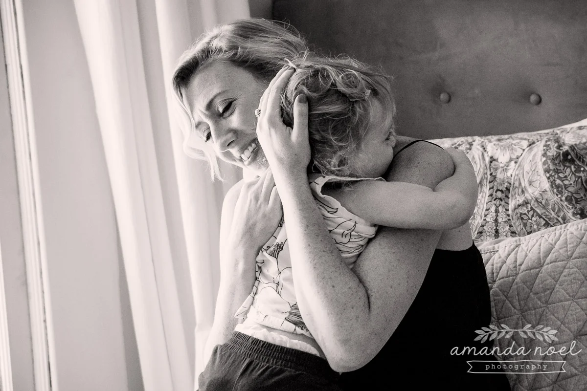 Ohio Documentary Family Photographer | Amanda Noel Photography | day in the life | in home session with toddler brother and sister