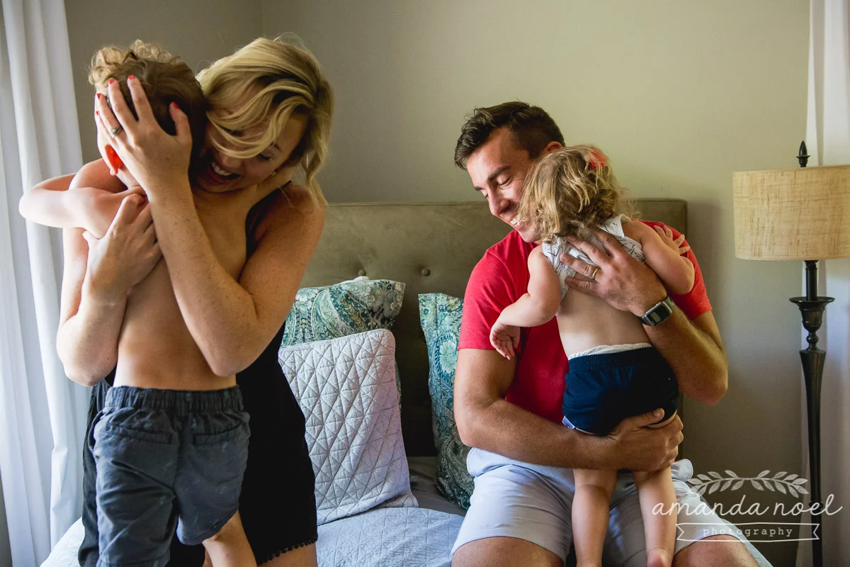 Ohio Documentary Family Photographer | Amanda Noel Photography | day in the life | in home session with toddler brother and sister