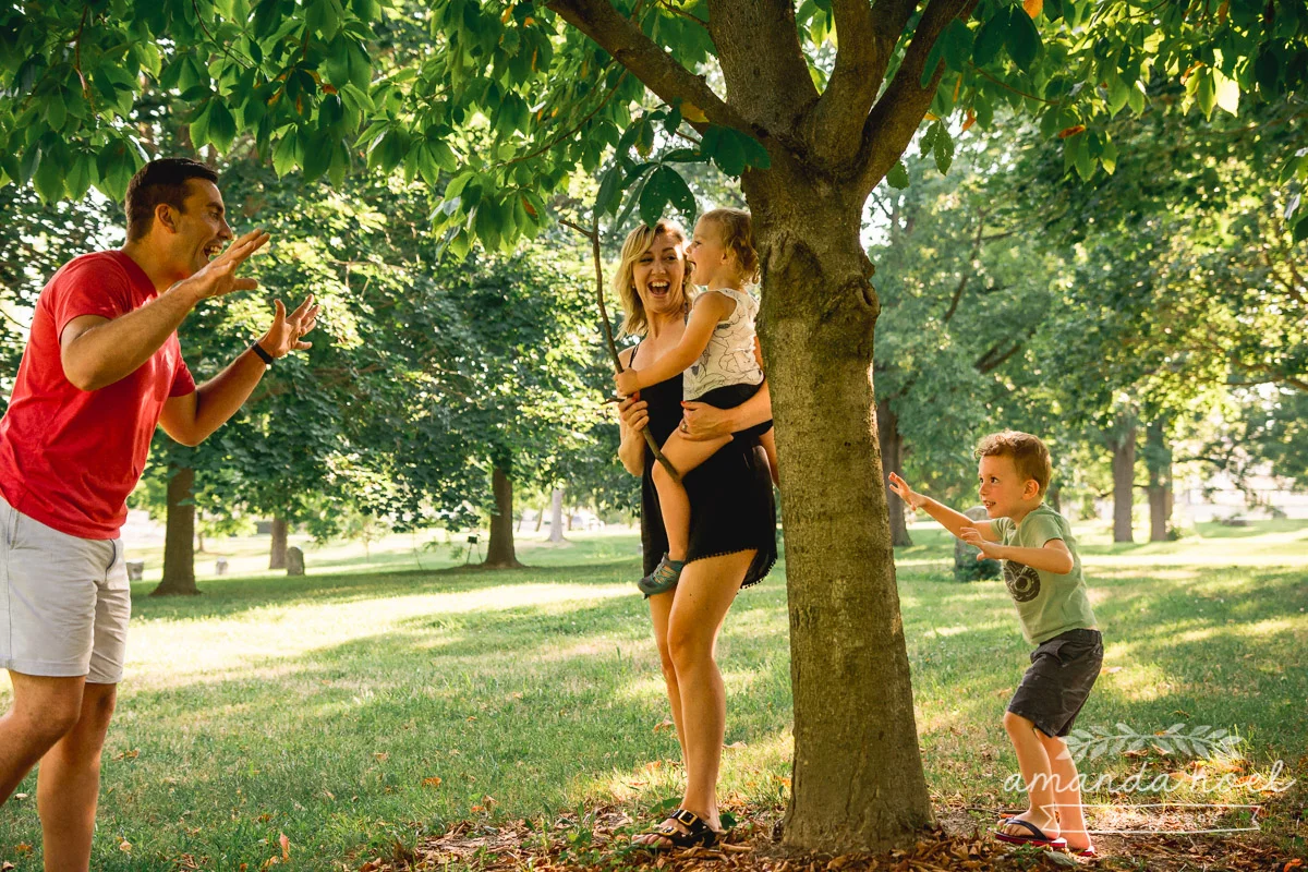 Ohio Documentary Family Photographer | Amanda Noel Photography | day in the life | in home session with toddler brother and sister