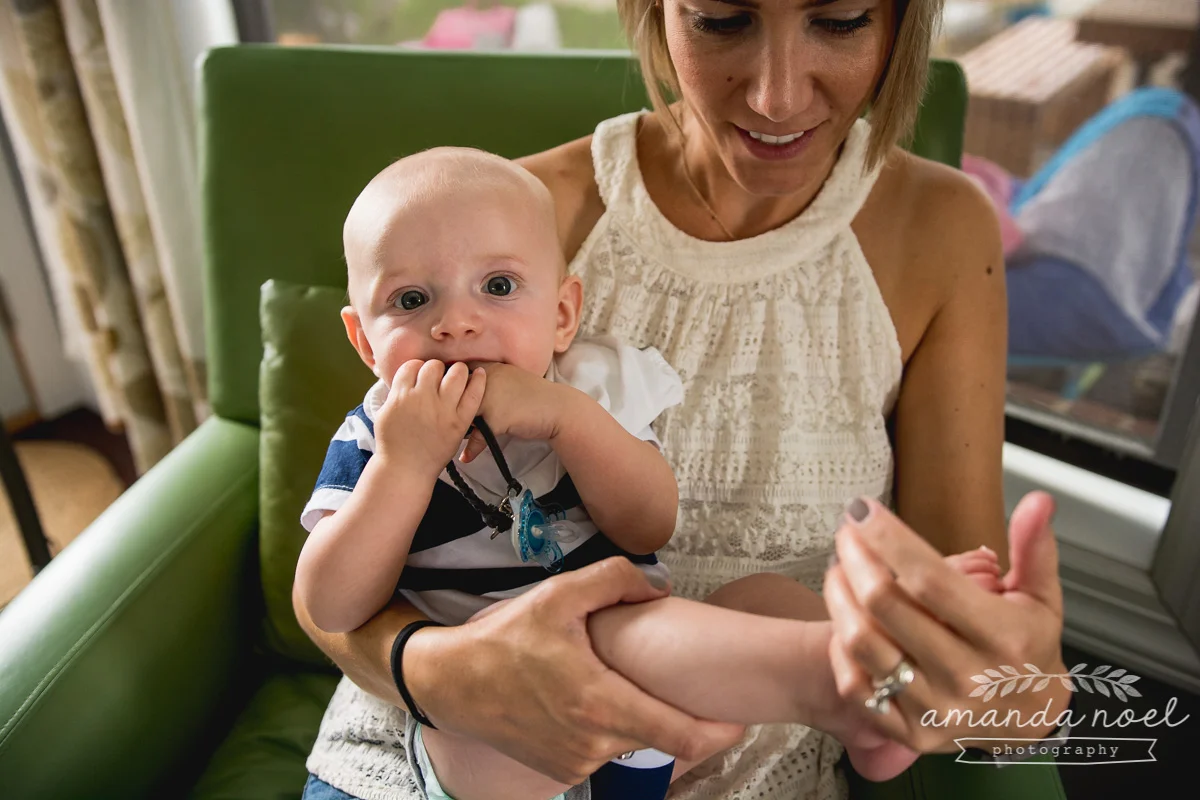 Ohio Documentary Family Photographer | Amanda Noel Photography | day in the life | in home family session| brother and sister