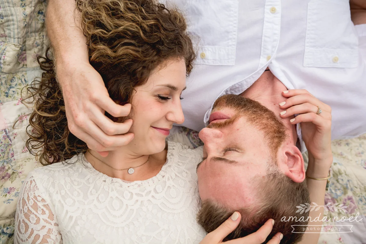 Springfield OH Engagement Photographer | Amanda Noel Photography | stylish lifestyle engagement session covered bridge and field at sunset