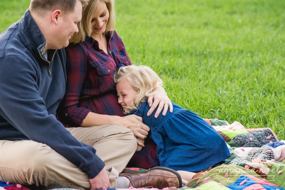 Springfield OH Lifestyle Maternity Family Photographer | Amanda Noel Photography | sunset beach maternity session with toddler sister