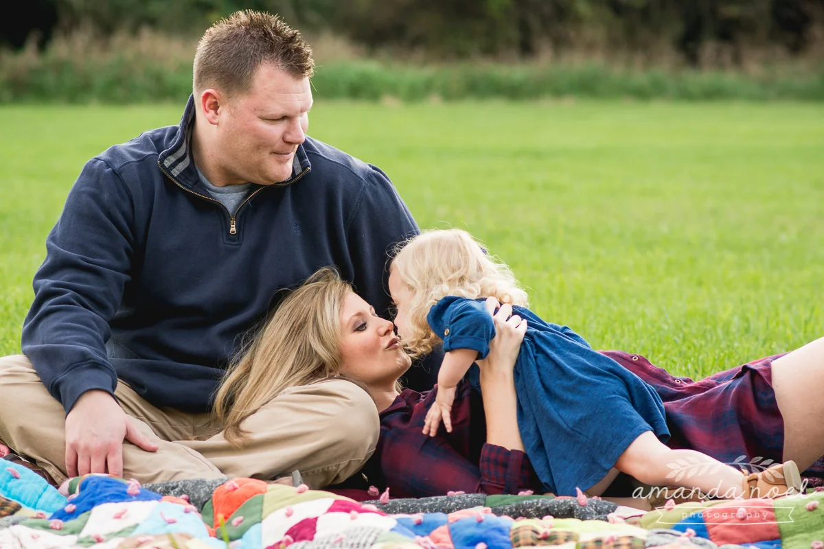 Springfield OH Lifestyle Maternity Family Photographer | Amanda Noel Photography | sunset beach maternity session with toddler sister