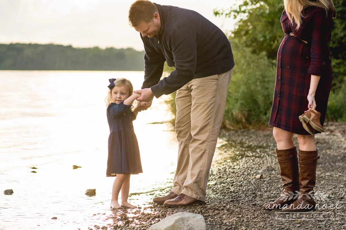Springfield OH Lifestyle Maternity Family Photographer | Amanda Noel Photography | sunset beach maternity session with toddler sister