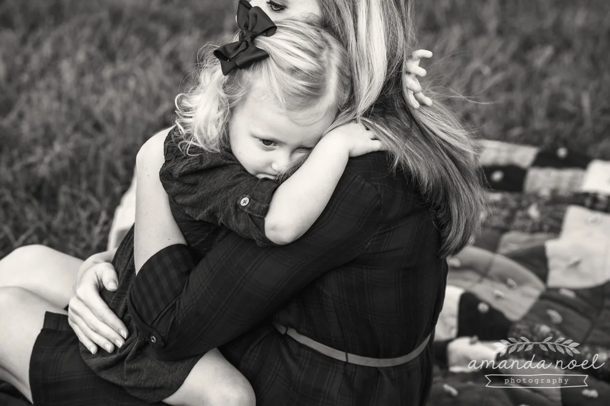 Springfield OH Lifestyle Maternity Family Photographer | Amanda Noel Photography | sunset beach maternity session with toddler sister