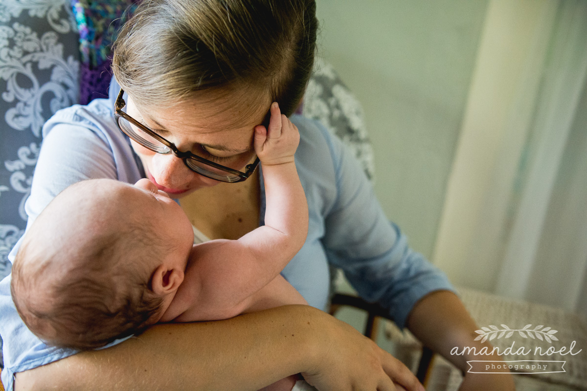 Springfield Lifestyle Newborn Photographer | Amanda Noel Photography | in home newborn session with toddler sibling