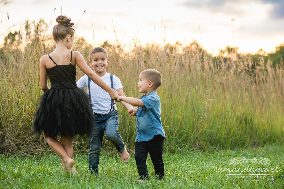 Springfield Lifestyle Family Photographer | Amanda Noel Photography | sunset golden field wild and free sibling child session