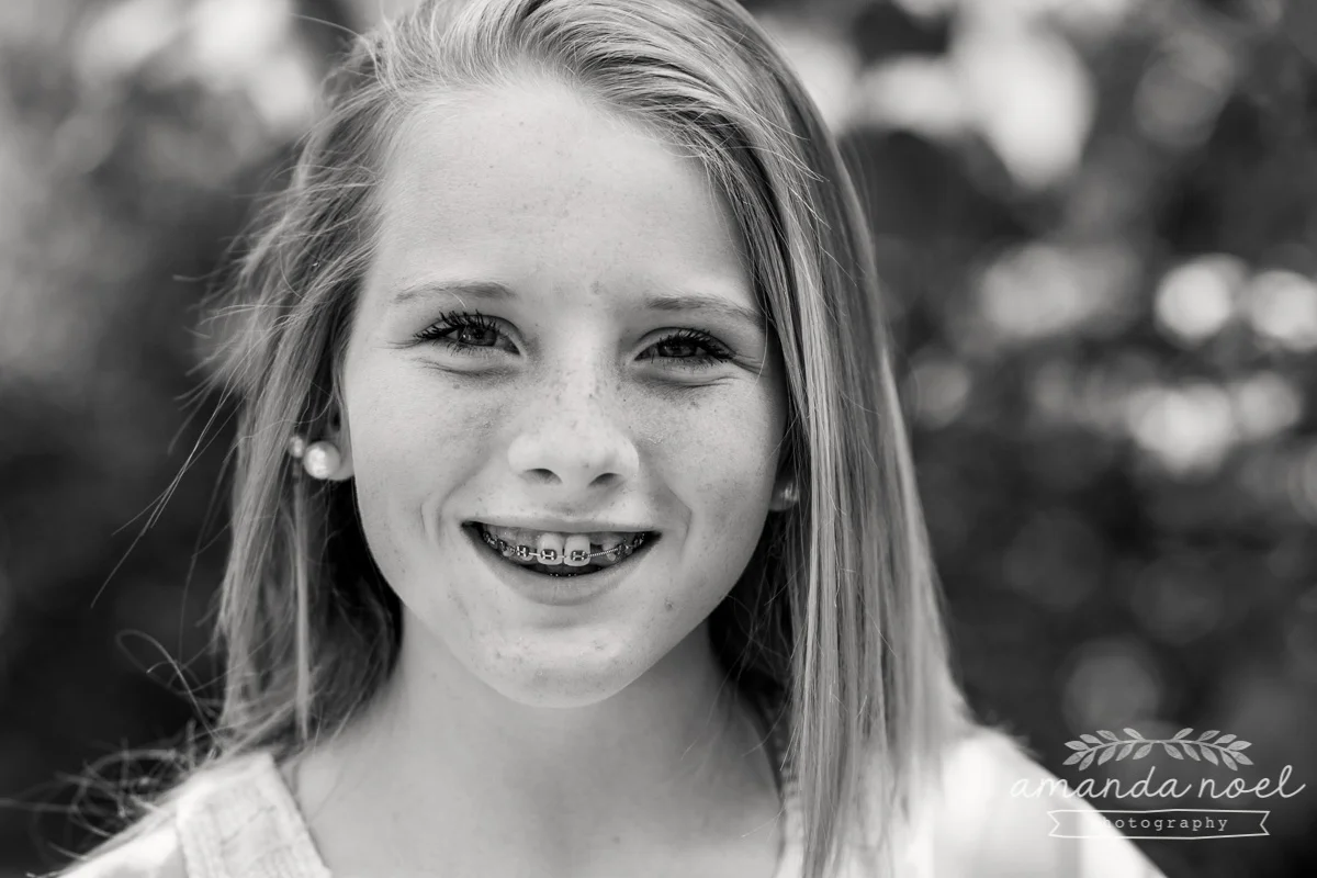 Amanda-Noel-Photography-family-adult children-teens-twins-extended family-woods-George Rogers Clark Park-Springfield-Ohio-4.jpg