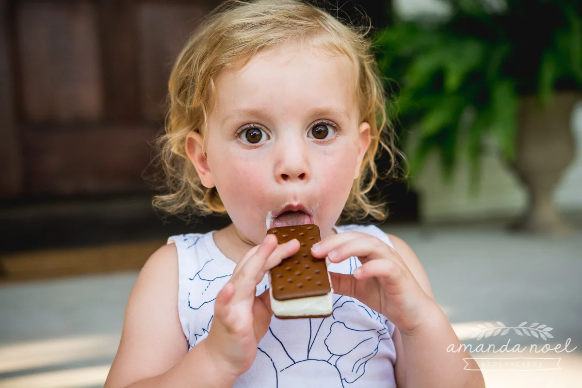 Bruns-family-of-four-toddlers-day-in-the-life-2016-48.jpg
