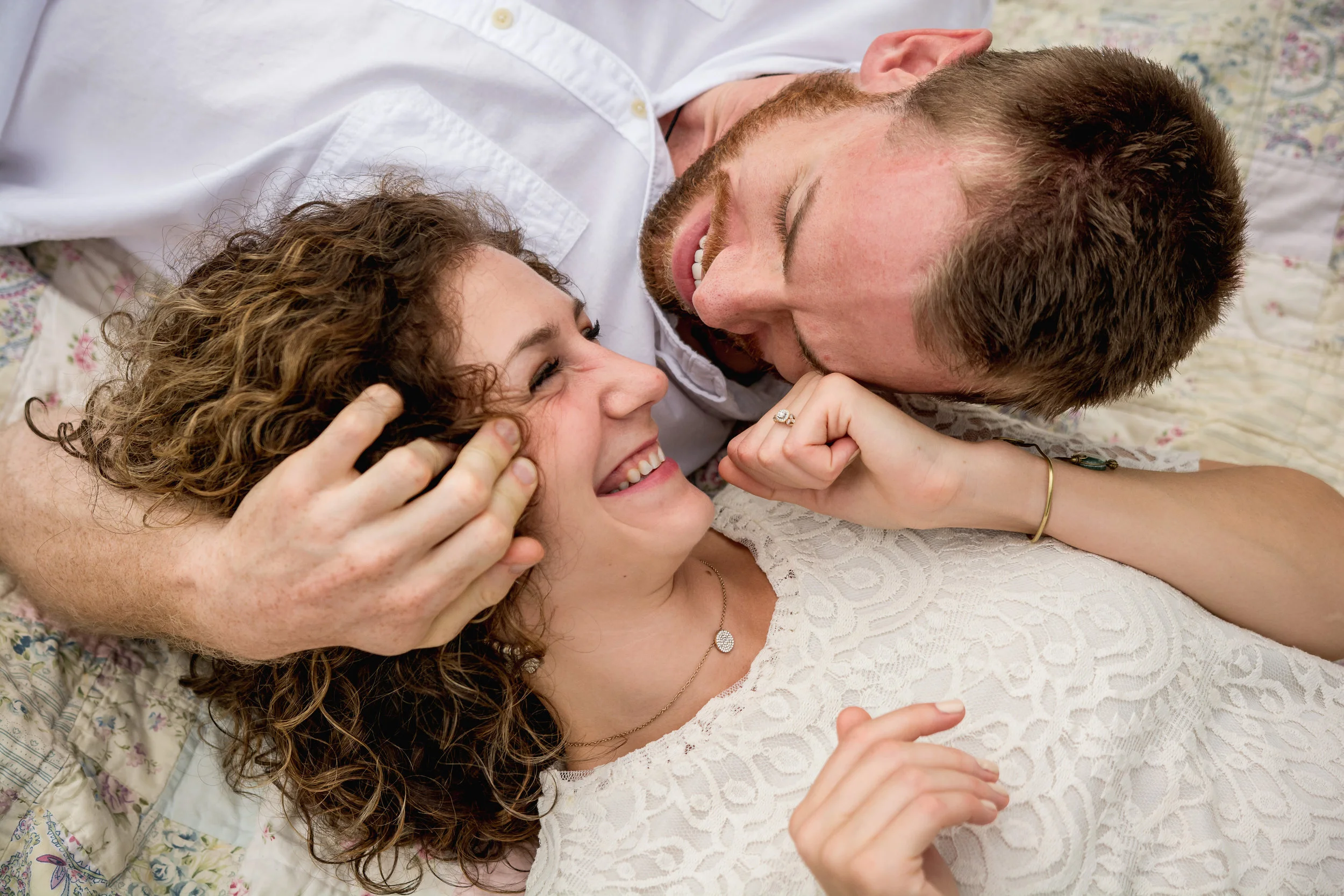 Columbus-Ohio-wedding-photographer-playful-engaged-couple-laughing
