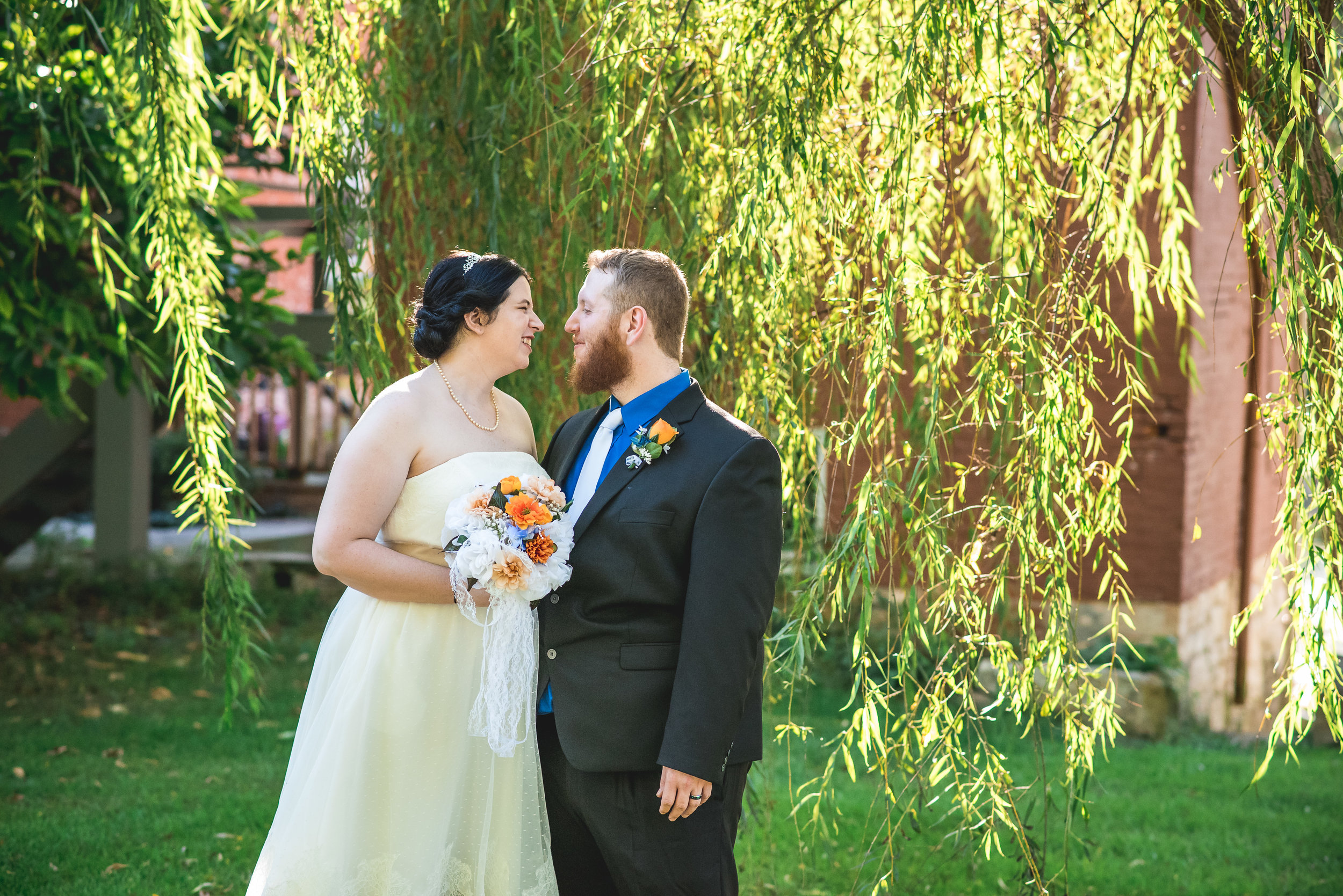 Columbus Ohio Wedding Photographer | Outdoor wedding