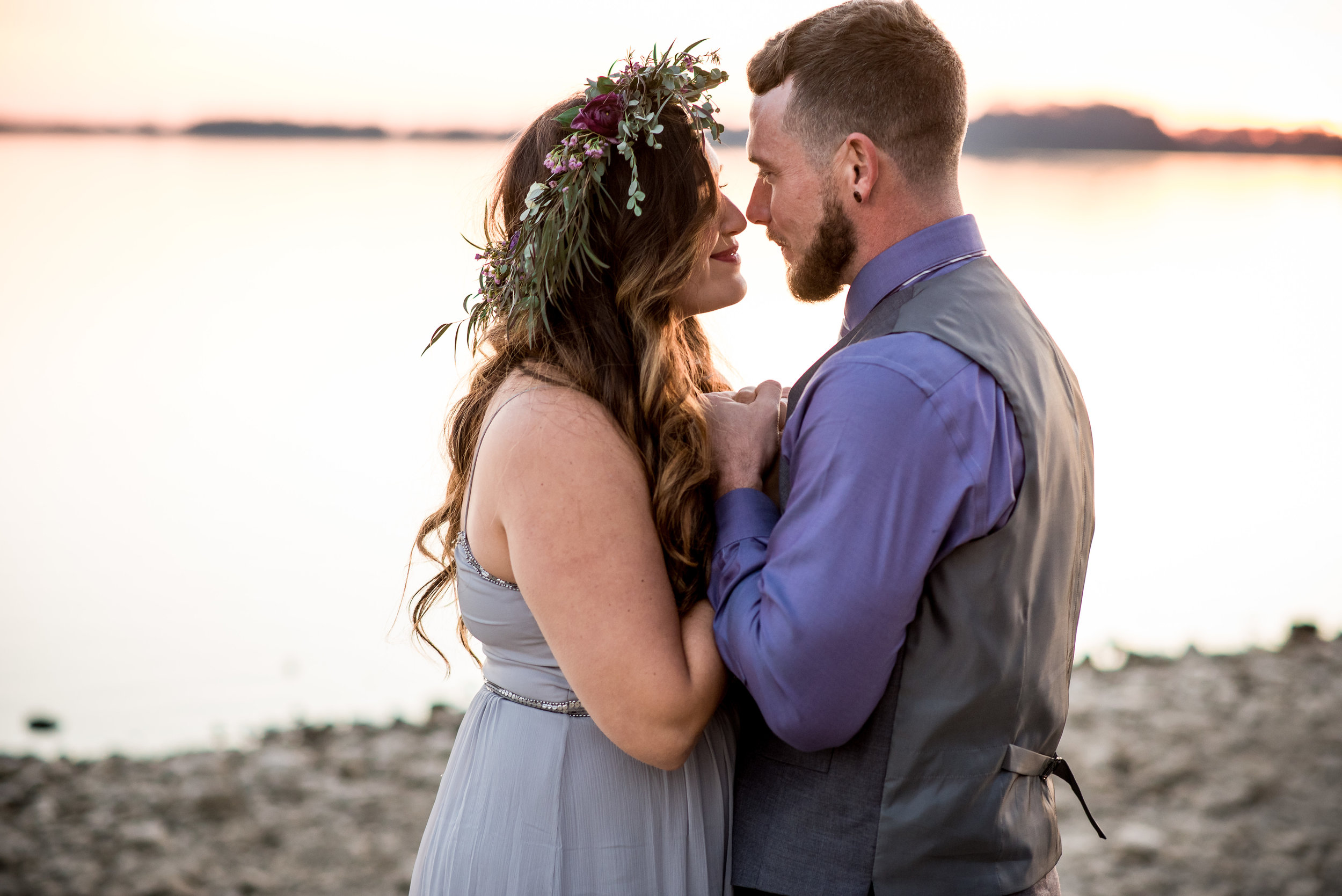 Columbus Ohio Wedding Photographer | Sunset beach elopement